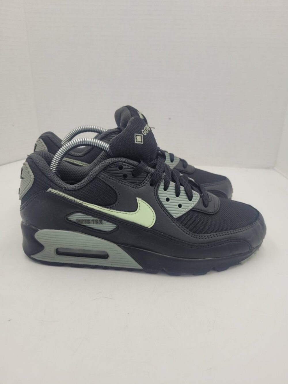 Nike Air Max 90 Black Gray Green Sneaker Unisex Kids 5Y EU 37.5 Flat Athletic - Picture 8 of 13